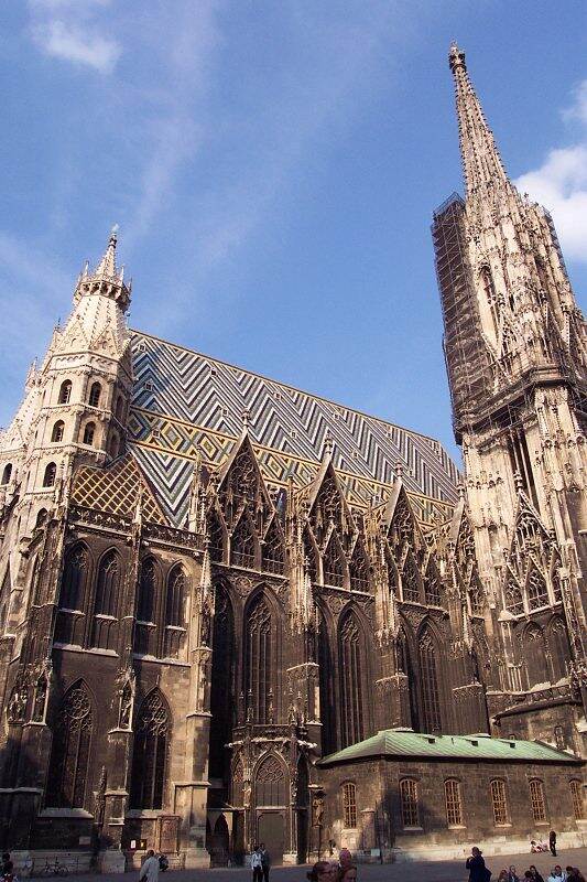 奥地利，维也纳旧城中心教堂-.jpg