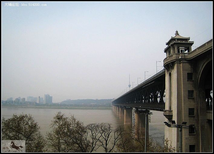 1武汉长江大桥.jpg